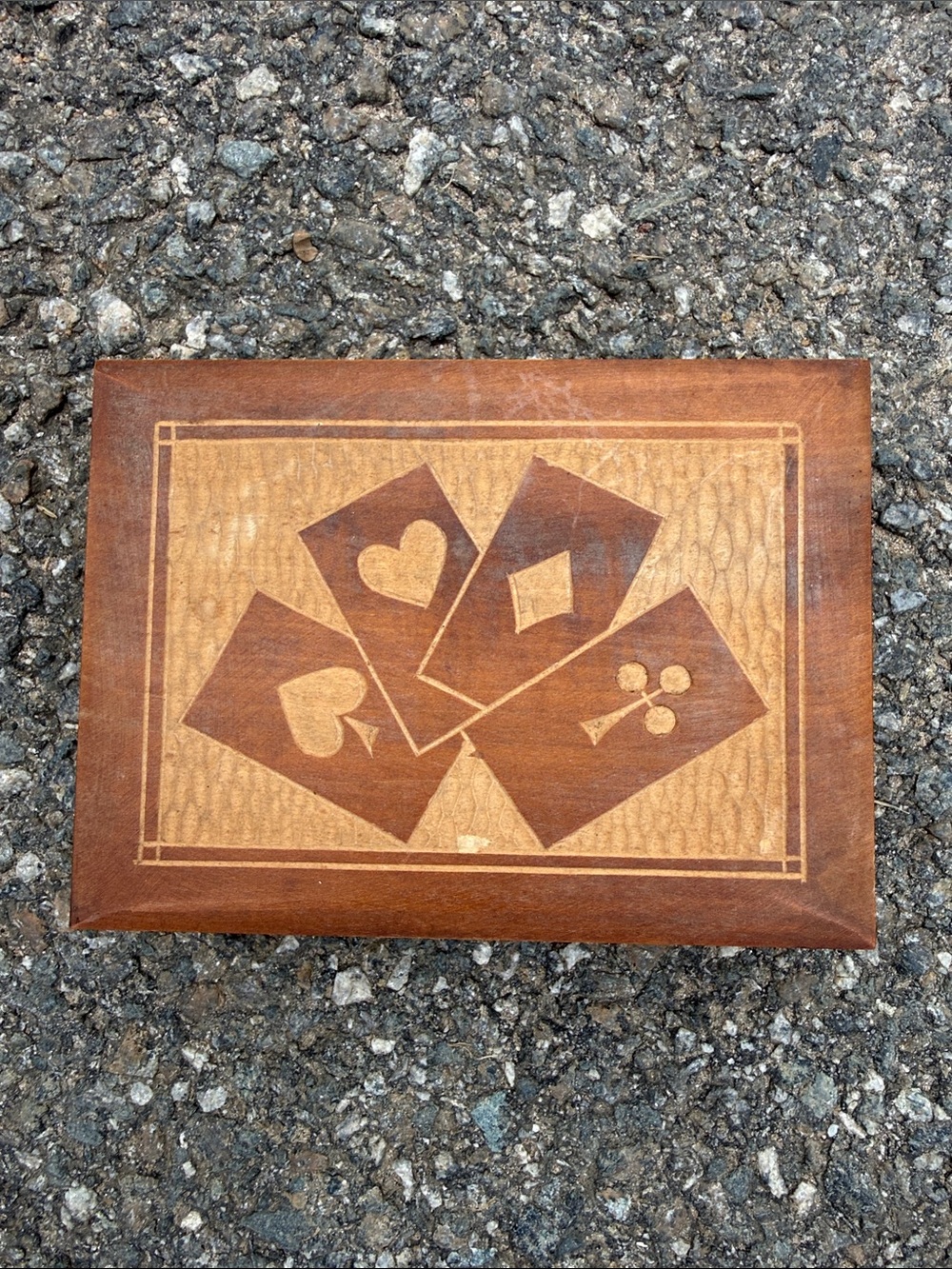 Vintage Leather Card Holder with Embossed Playing Card Motif in Brown and Tan